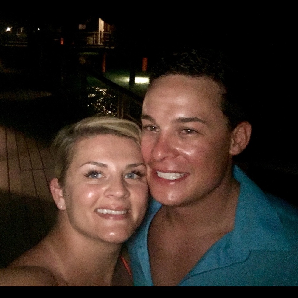 Meet your Posher, Ahari